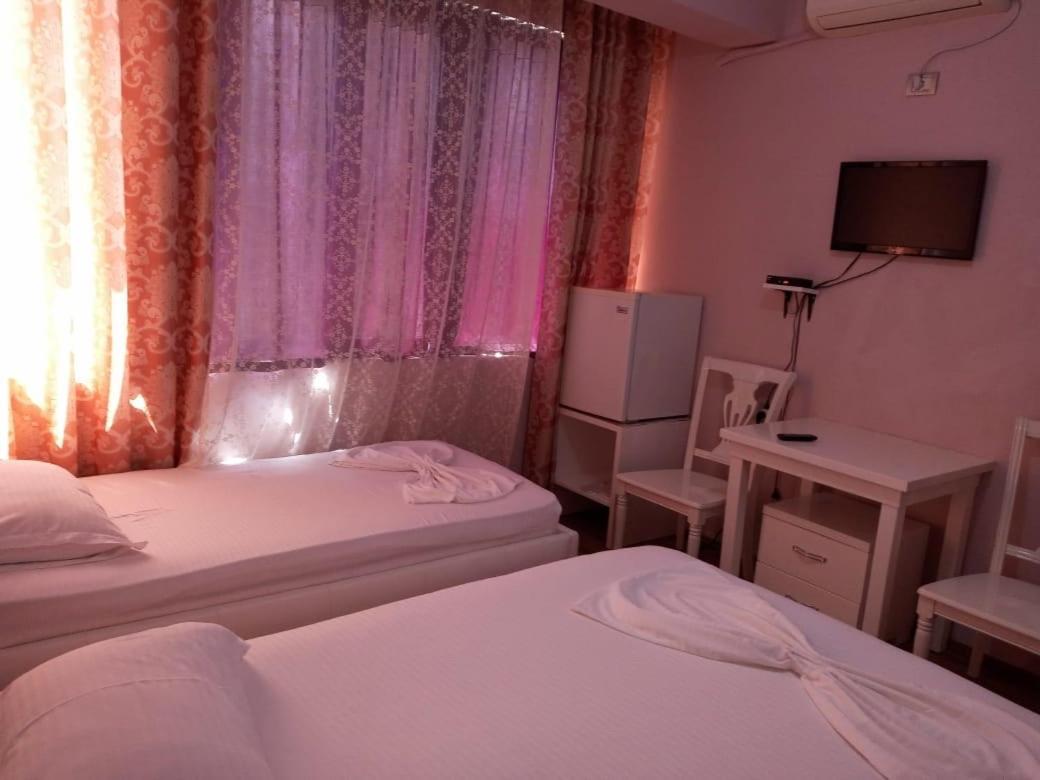 British Hotel Himare Luaran gambar