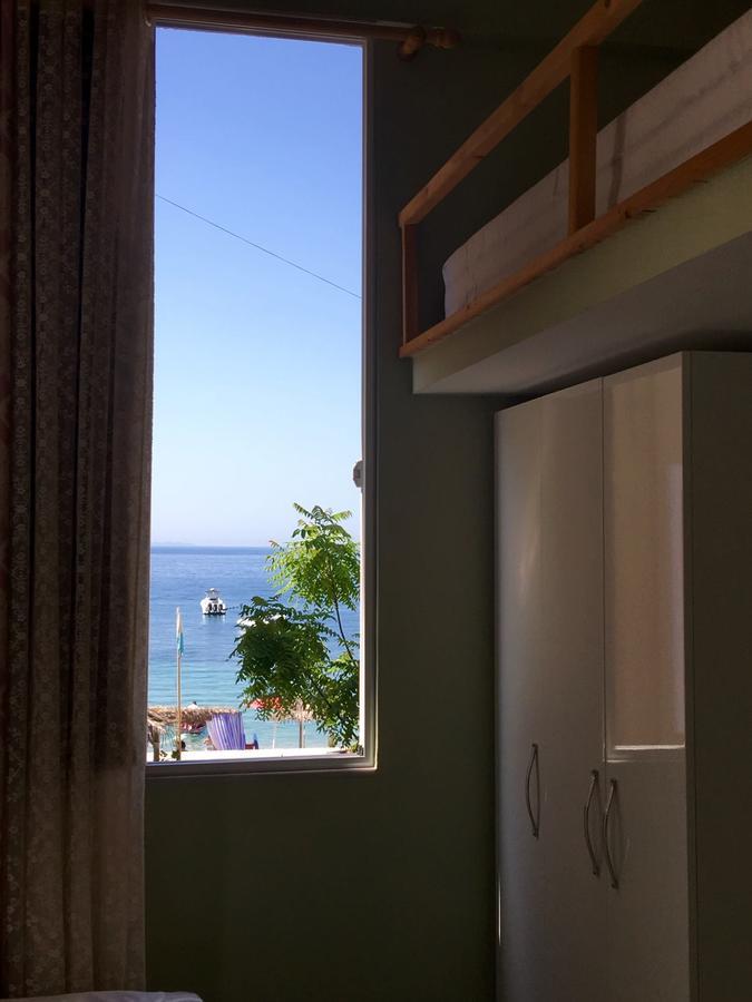 British Hotel Himare Luaran gambar